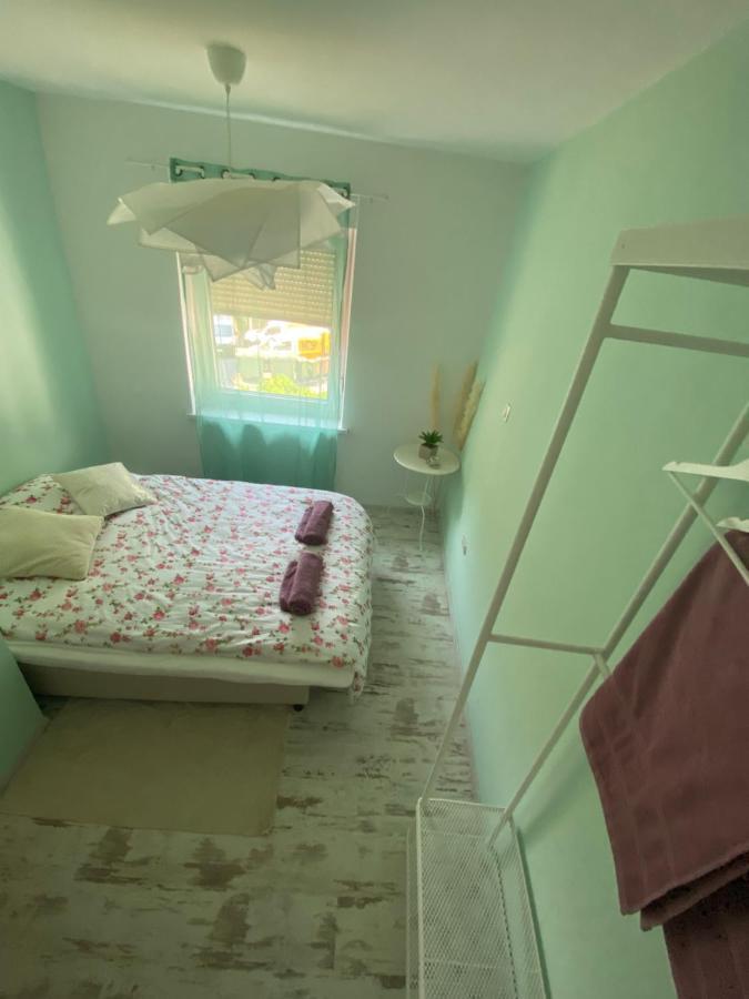 Hisa Megiclinic - Apartments & Healing Center Кобарид Екстериор снимка