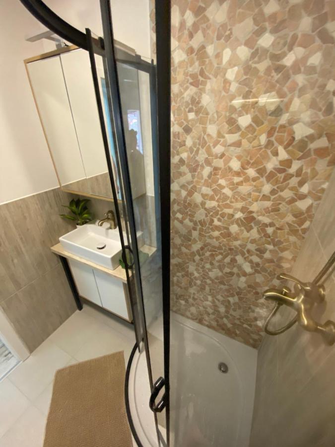 Hisa Megiclinic - Apartments & Healing Center Кобарид Екстериор снимка